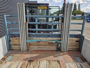 CITY TRAILER / STEERING AXLE